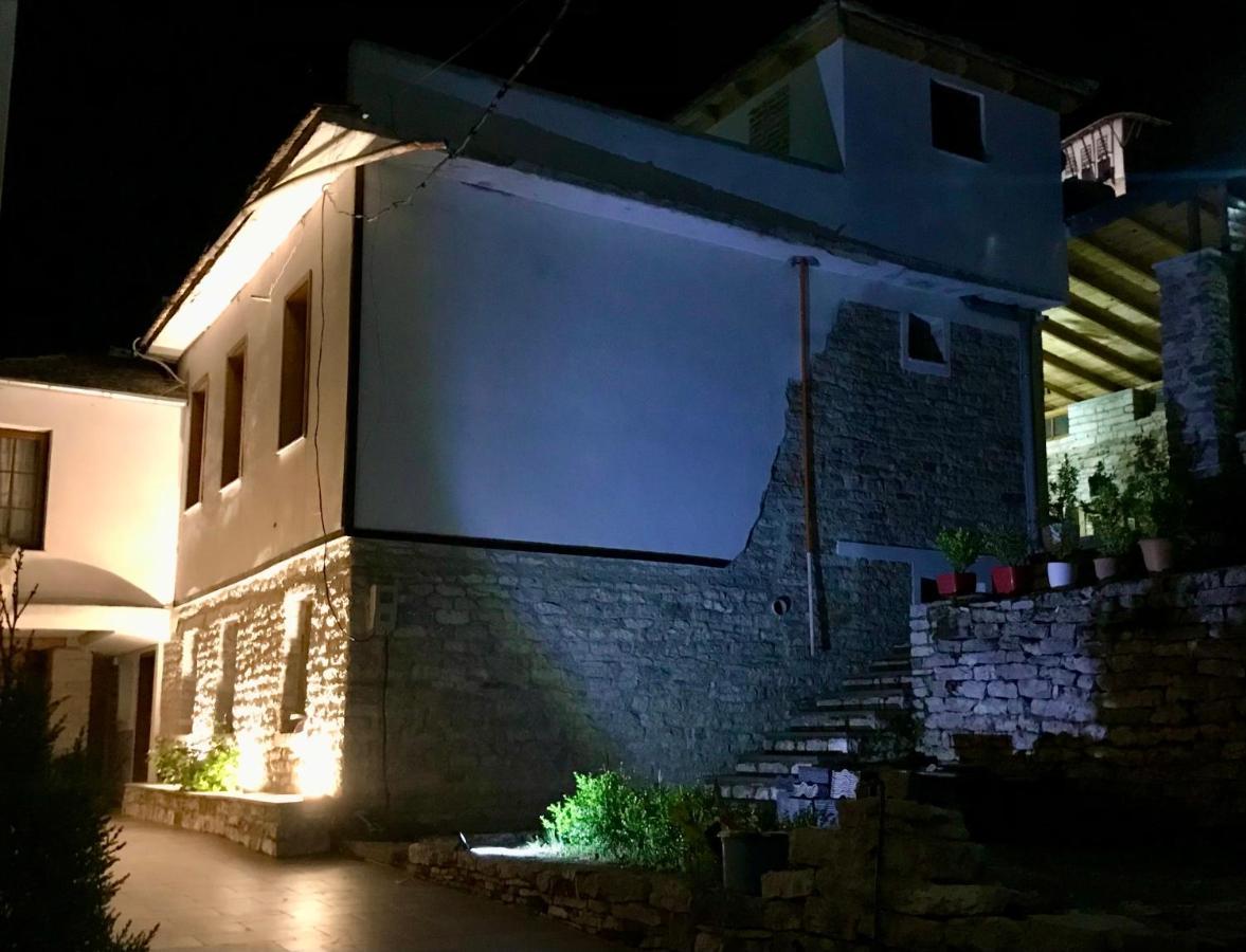 Vila Eri Гирокастра Экстерьер фото